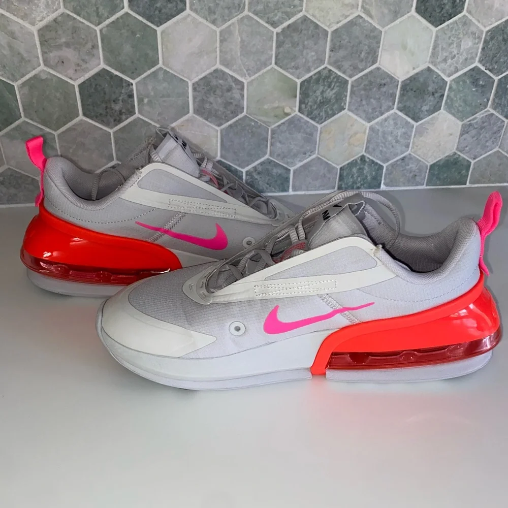 Nike women’s Air Max Up shoes, size 9 - Picture 3 of 9
